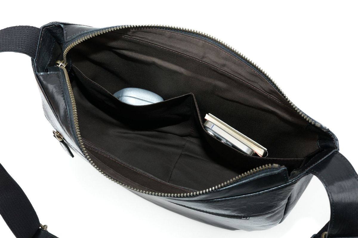 Dakota BLACK LABEL ダコタ ブラックレーベル インセンス ショルダーバッグ M 1624201