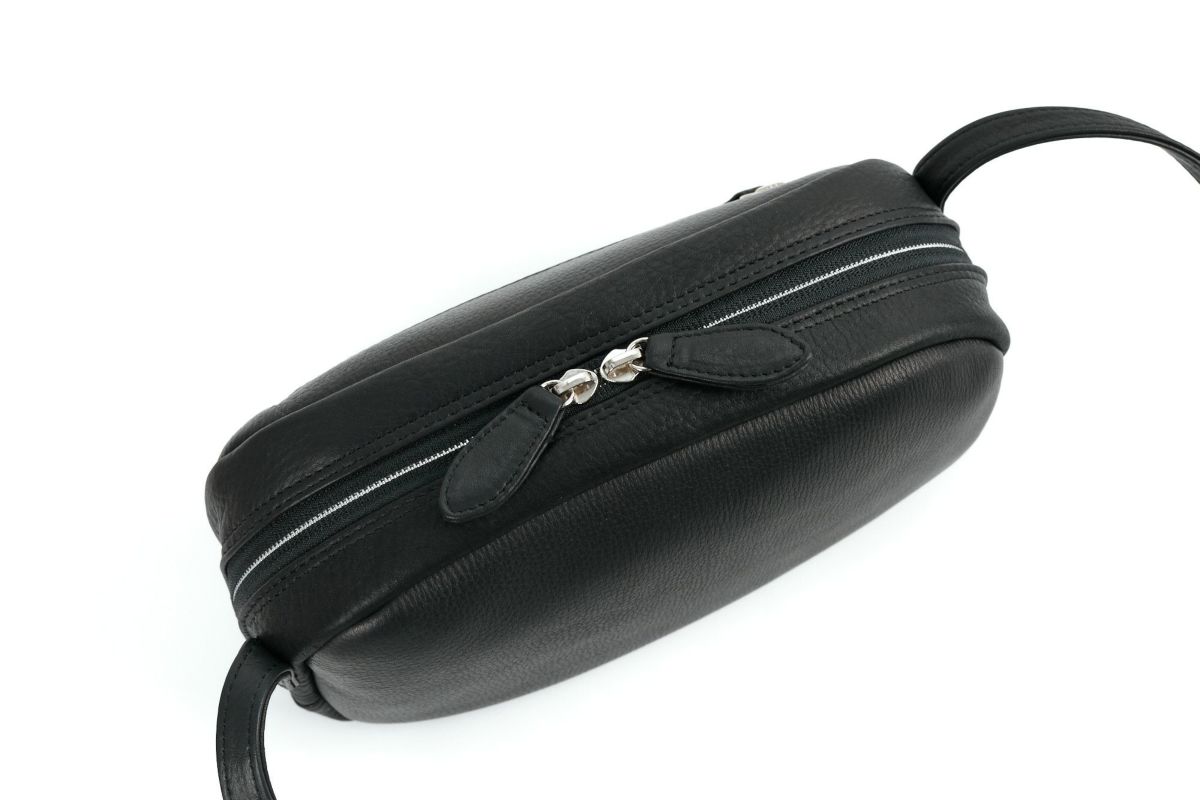 VIA DOAN ヴィア ドアン Zilda ジルダ 横長ミニショルダーバッグ 7735