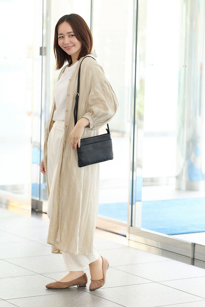 VIA DOAN ヴィア ドアン Zilda ジルダ 薄型ショルダーバッグ 7786