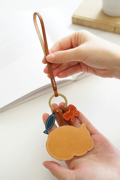 genten ゲンテン WAKU WAKU Charm ワクワクチャーム ハチワレ 40862
