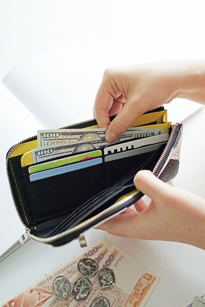 VIA DOAN ヴィア ドアン Roco ロコ 小銭入れ付き長財布（L字ファスナー式） 561