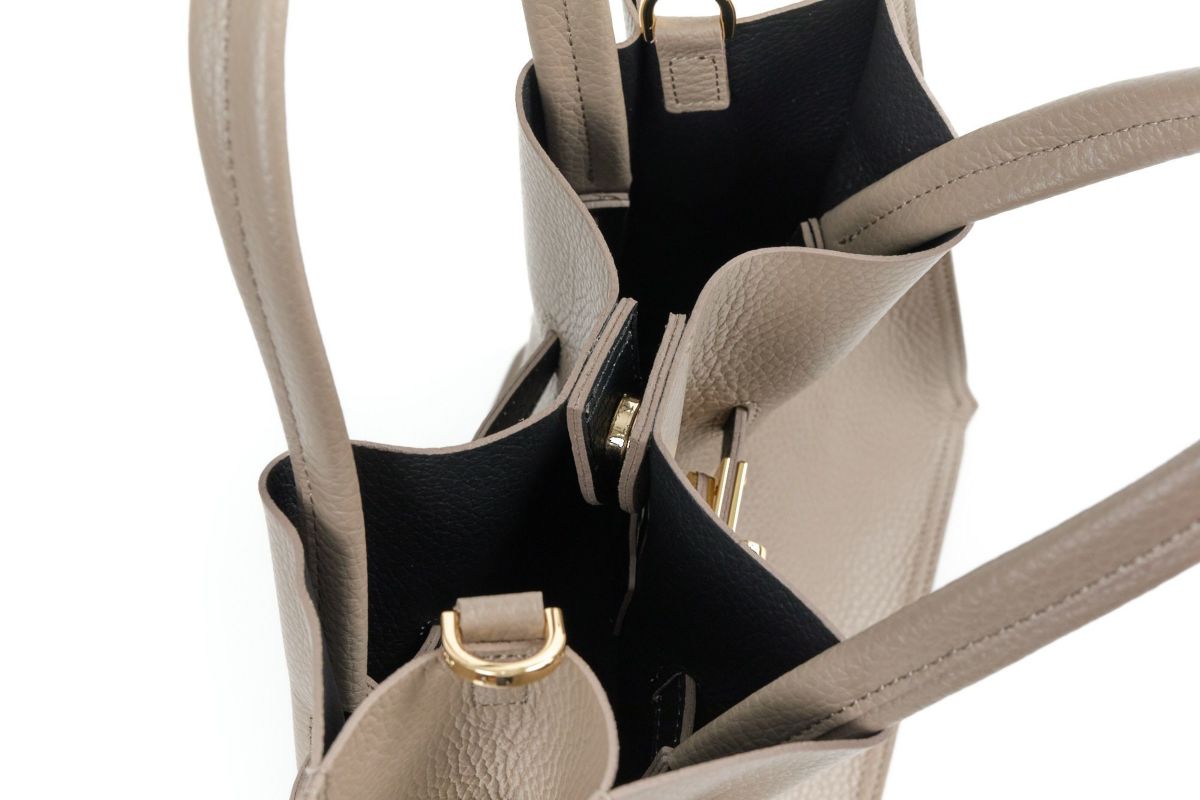 VIOLAd'ORO ヴィオラドーロ TRERO トレロ WフェイストートバッグM V-1496