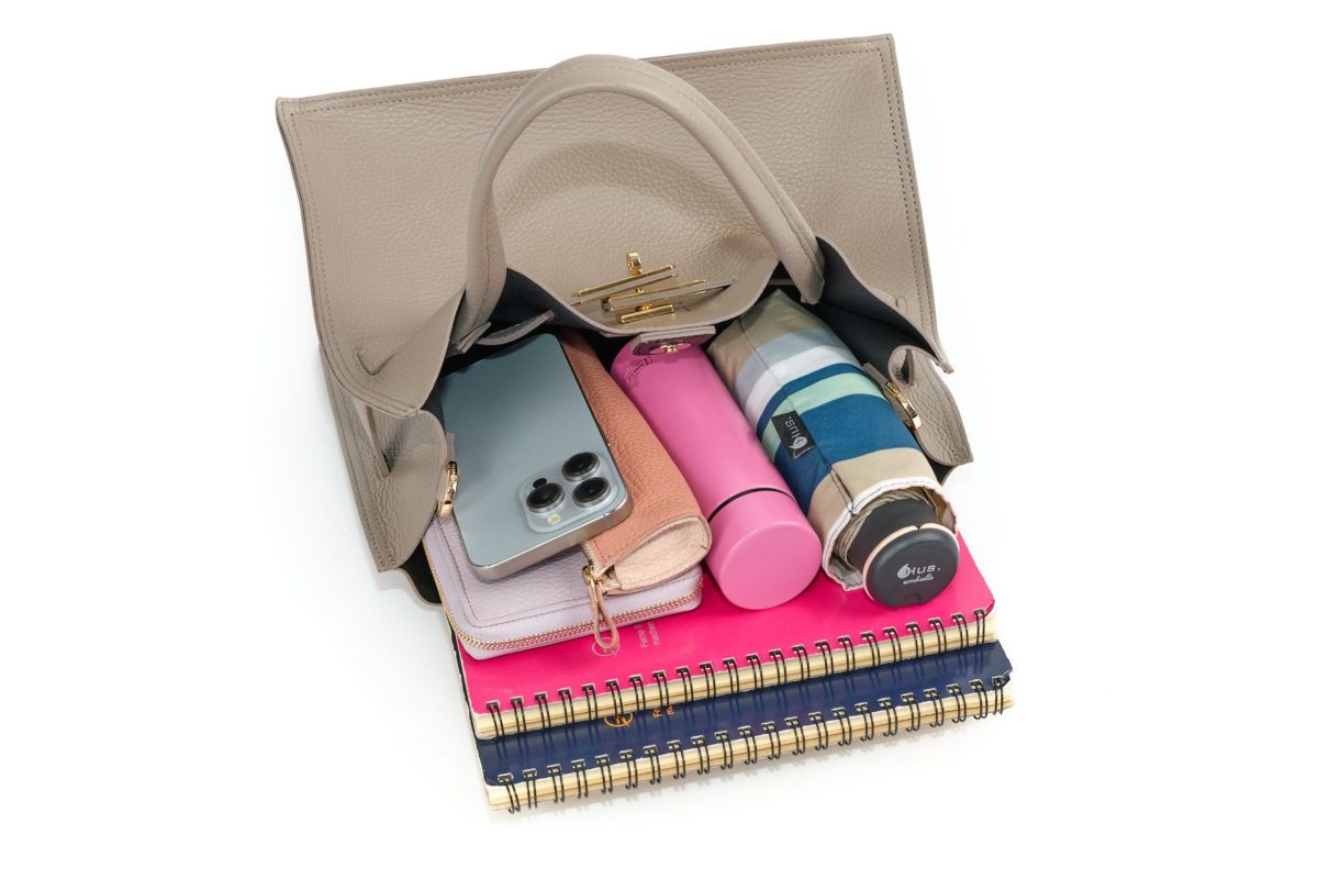 VIOLAd'ORO ヴィオラドーロ TRERO トレロ WフェイストートバッグM V-1496