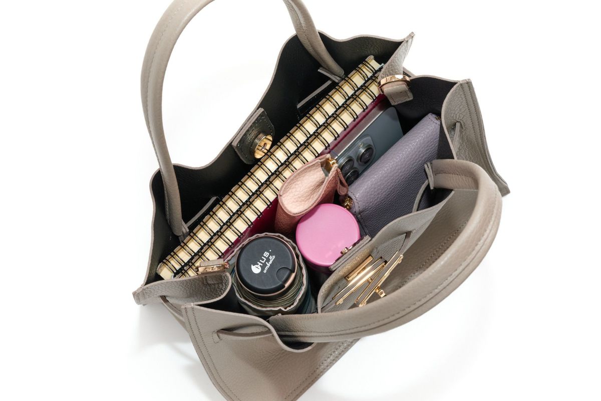 VIOLAd'ORO ヴィオラドーロ TRERO トレロ WフェイストートバッグM V-1496