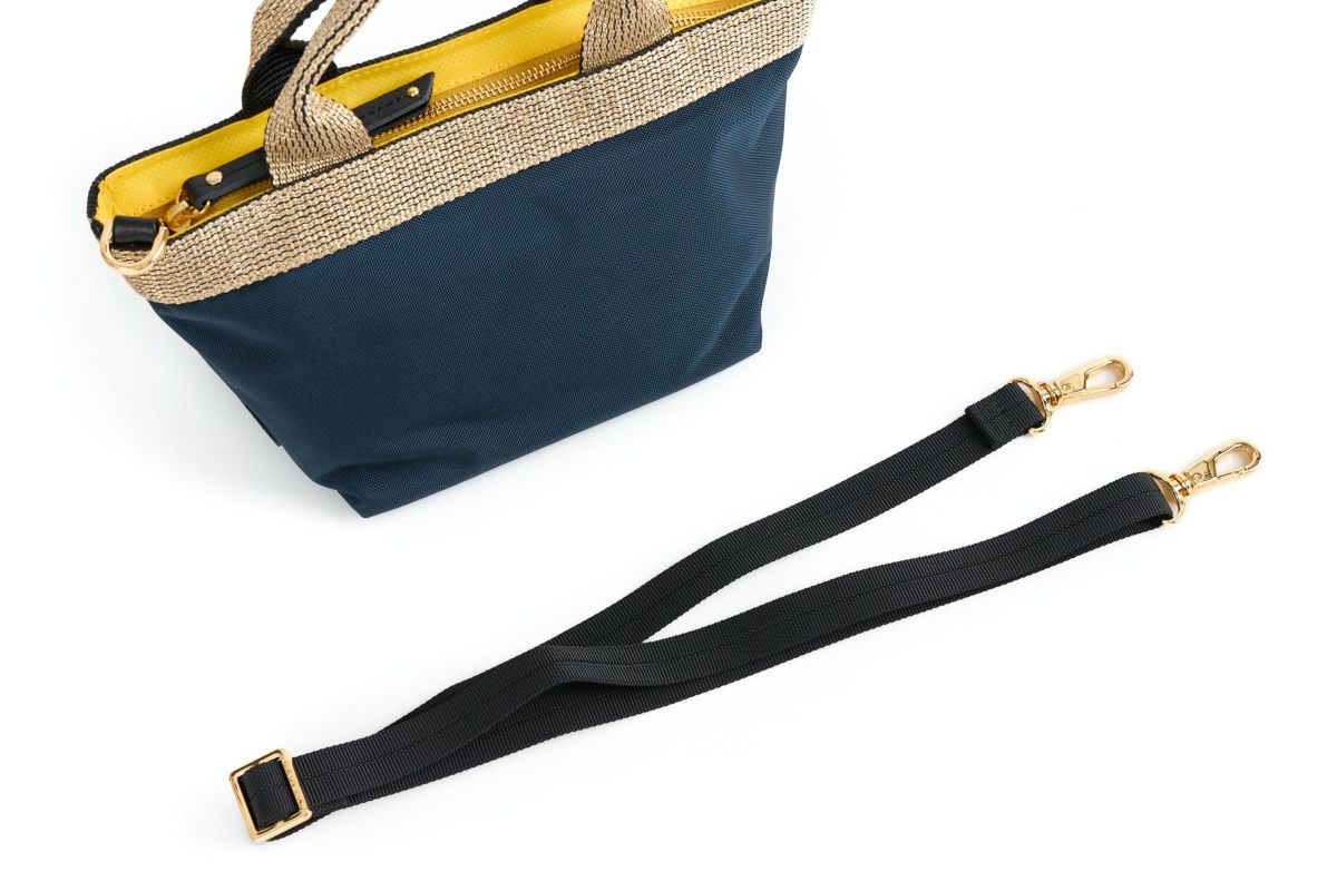 VIOLAd'ORO ヴィオラドーロ GINO ジーノ ナイロン×ゴールドテープトートバッグS V-2036