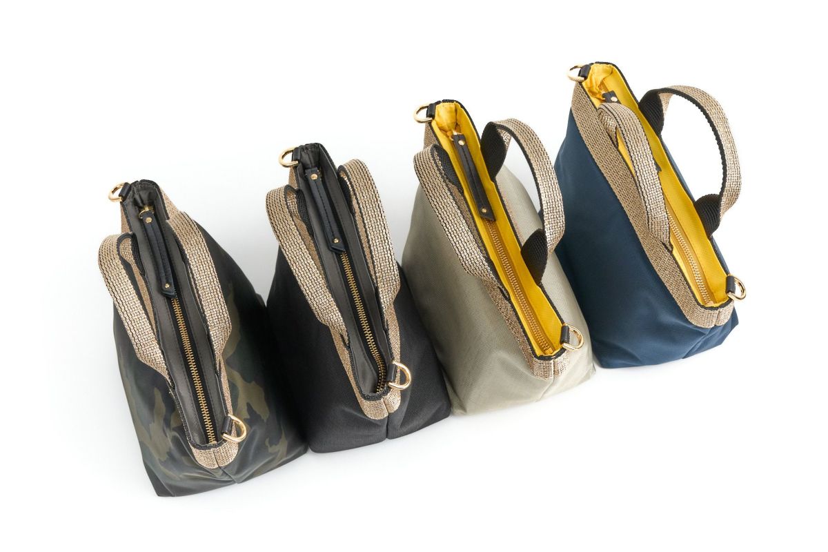 VIOLAd'ORO ヴィオラドーロ GINO ジーノ ナイロン×ゴールドテープトートバッグS V-2036