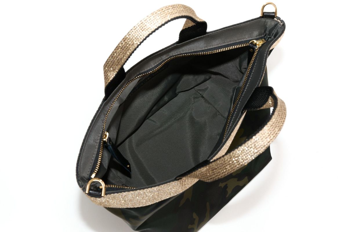 VIOLAd'ORO ヴィオラドーロ GINO ジーノ ナイロン×ゴールドテープトートバッグM V-2037