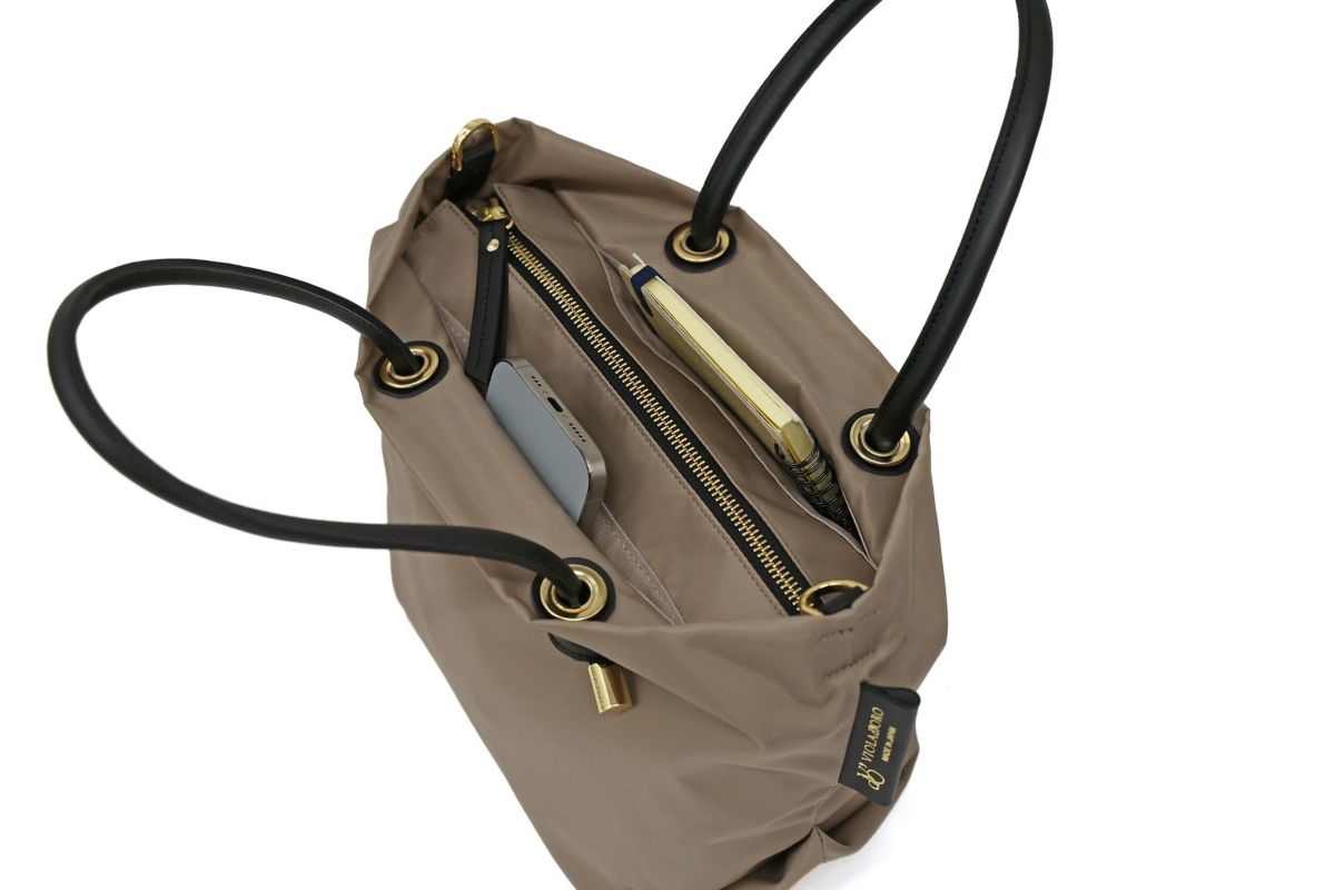 VIOLAd'ORO ヴィオラドーロ BIANCA ビアンカ ノットハンドルトートバッグS V-2174