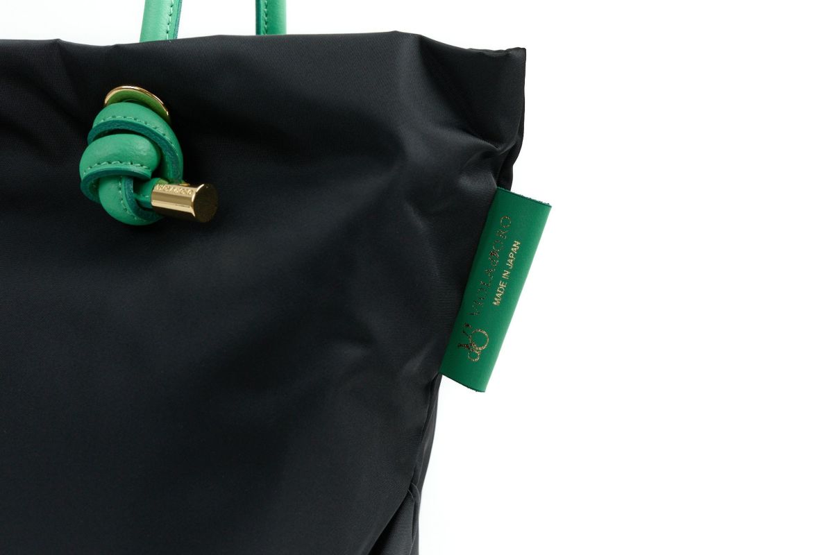 VIOLAd'ORO ヴィオラドーロ BIANCA ビアンカ ノットハンドルトートバッグM V-2175