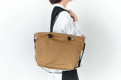VIOLAd'ORO ヴィオラドーロ BIANCA ビアンカ ノットハンドルトートバッグML V-2204