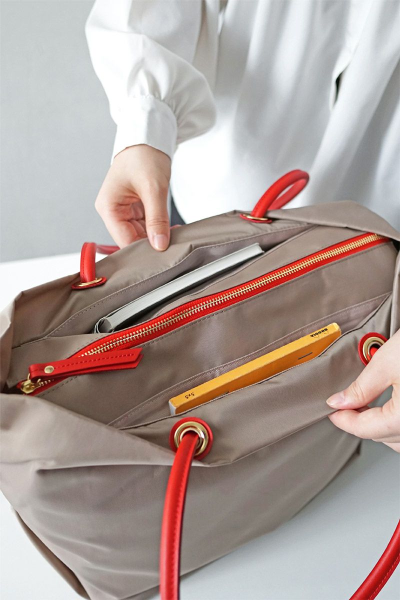 VIOLAd'ORO ヴィオラドーロ BIANCA ビアンカ ノットハンドルトートバッグML V-2204