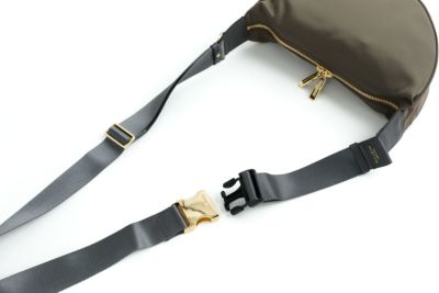 VIOLAd'ORO ヴィオラドーロ BIANCA ビアンカ ボディバッグ V-2247