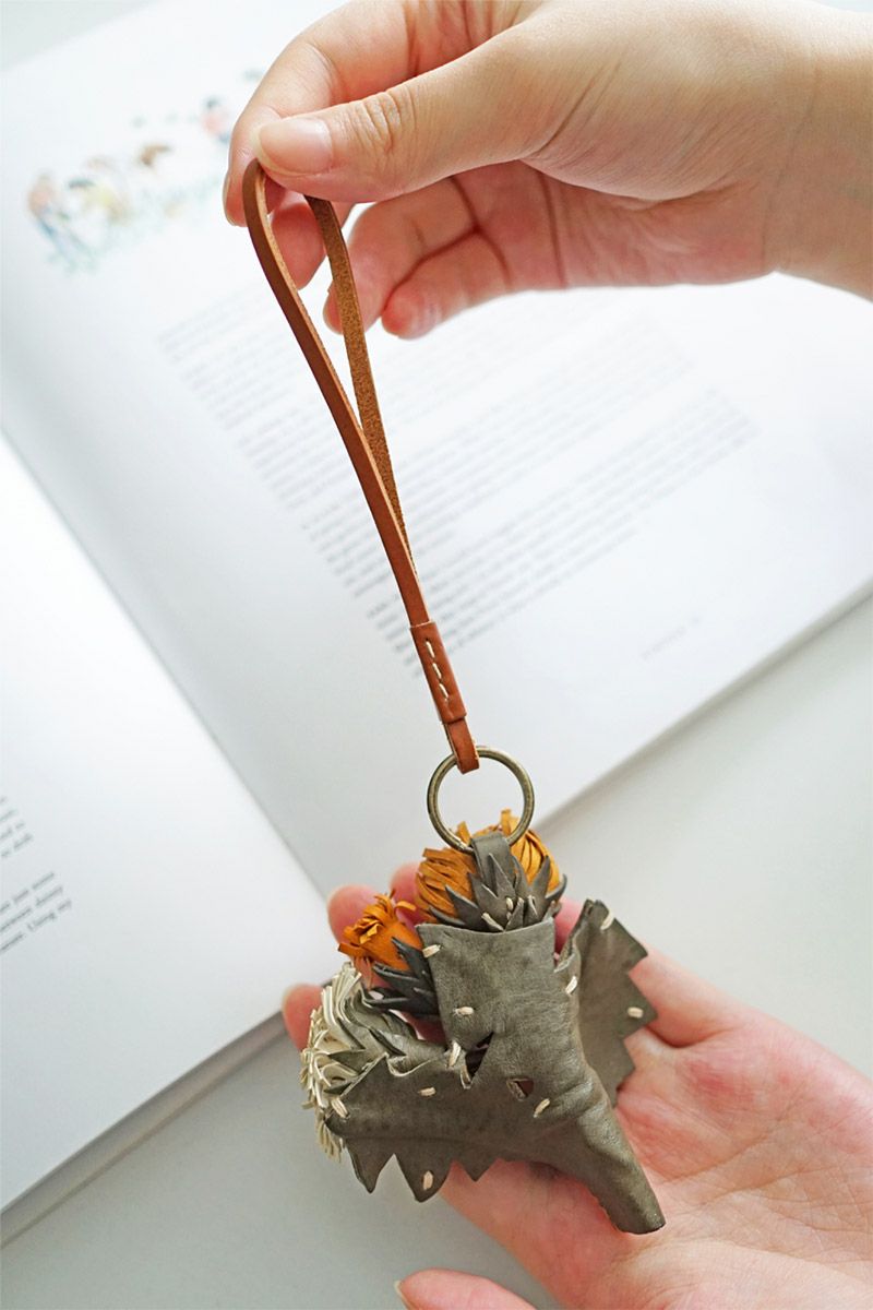 genten ゲンテン エヴァーチャーム タンポポ 43906