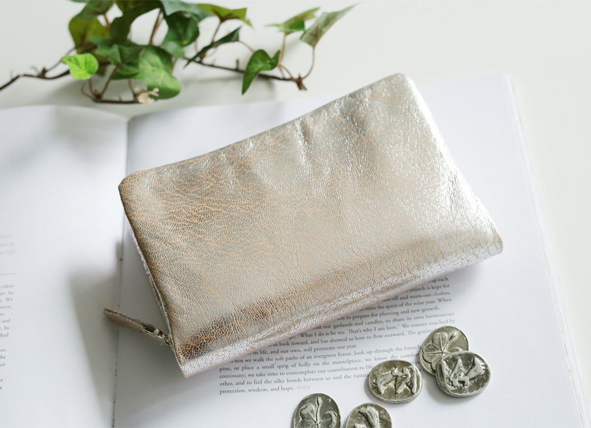 VIA DOAN ヴィア ドアン Zilda ジルダ 小銭入れ付き財布（ラウンドファスナー式 ） 705