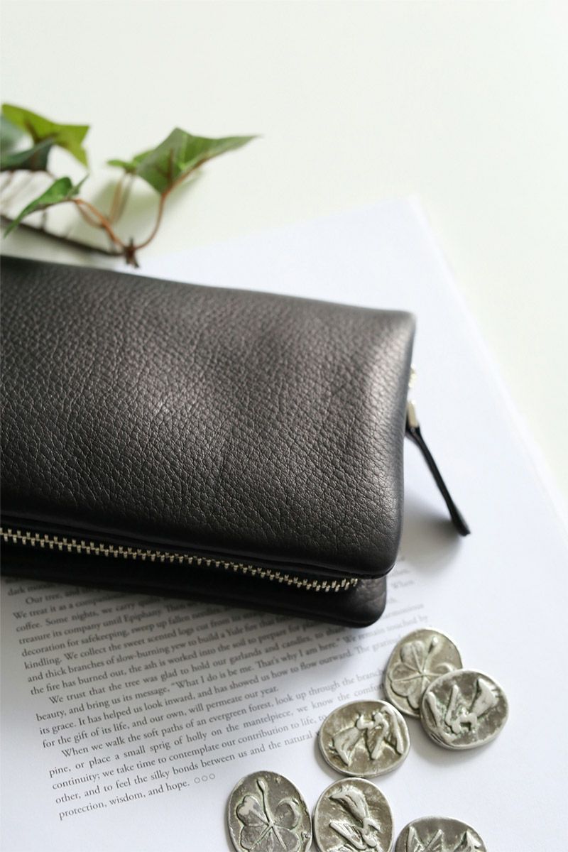 VIA DOAN ヴィア ドアン Zilda ジルダ 小銭入れ付き財布（ラウンドファスナー式 ） 705
