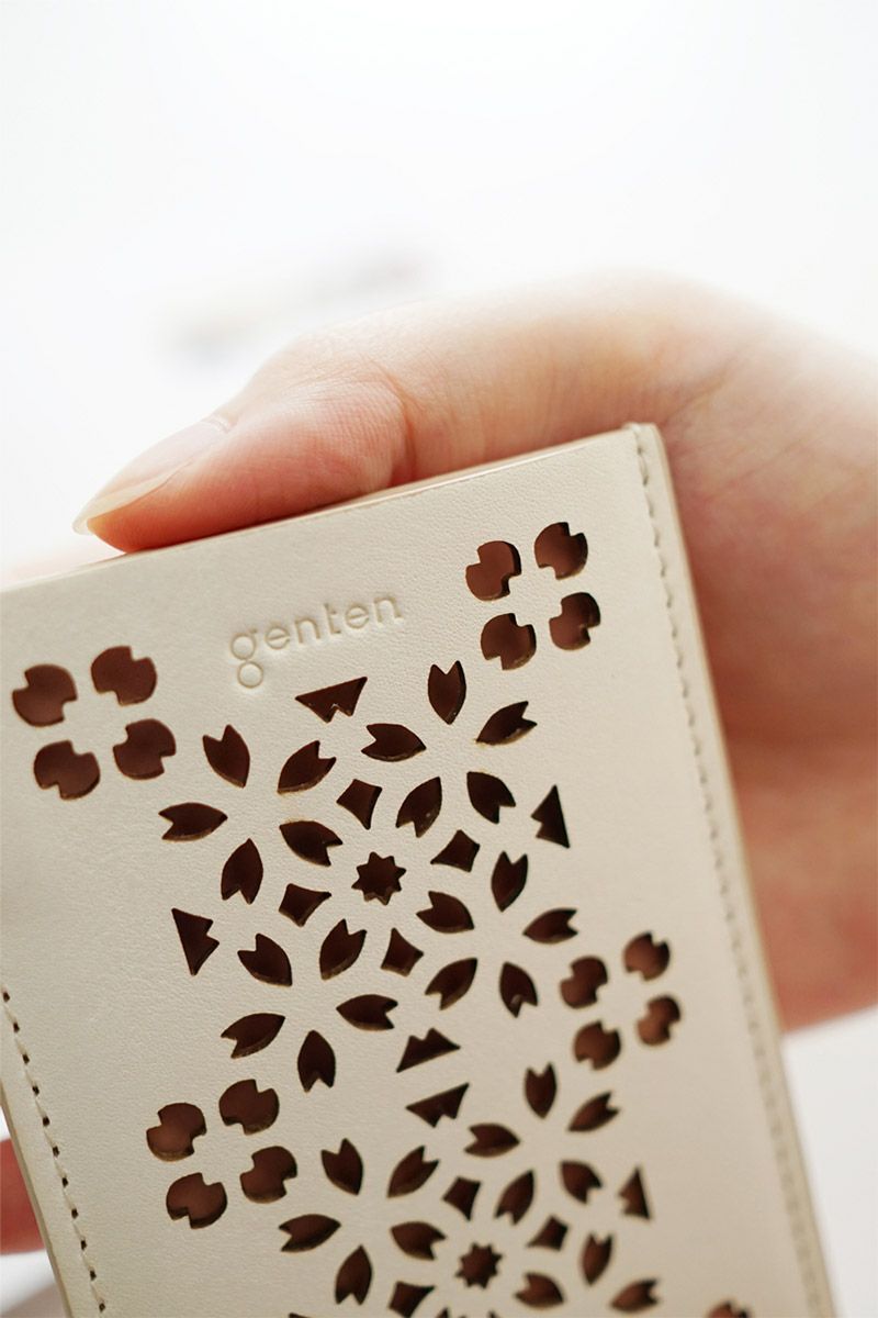 genten ゲンテン Flutter cut work フラッターカットワーク パスケース 49597