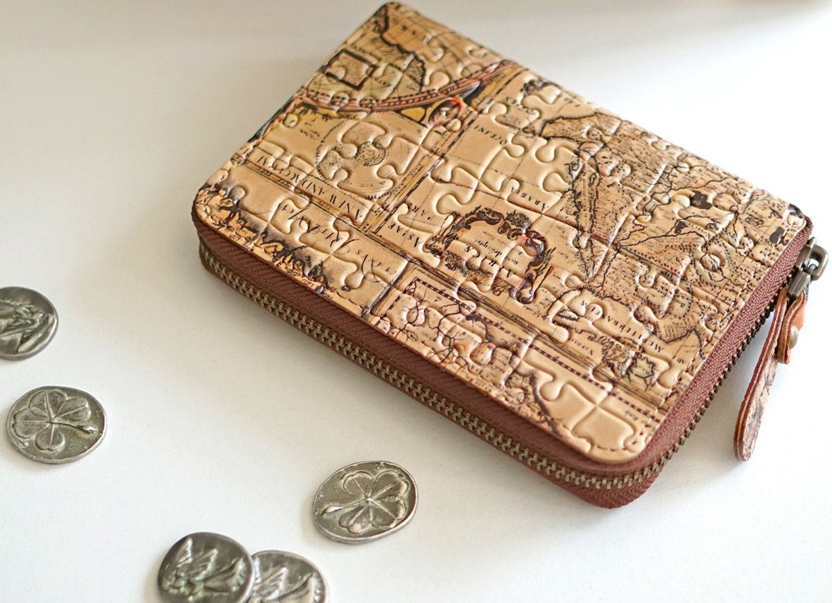 VIA DOAN ヴィア ドアン Map マップ 小銭入れ付き二つ折り財布（ラウンドファスナー式 ） 367