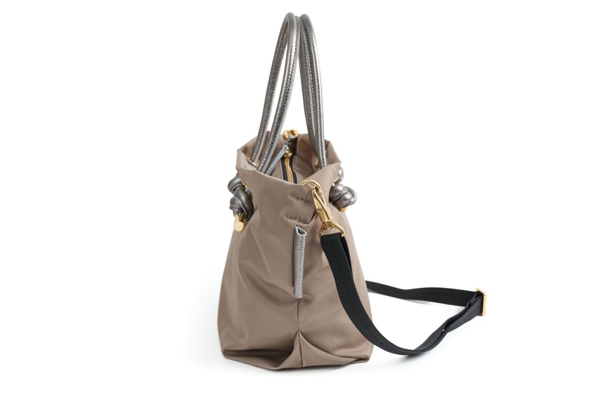 VIOLAd'ORO ヴィオラドーロ BIANCA ビアンカ ノットハンドルトートバッグS V-2224