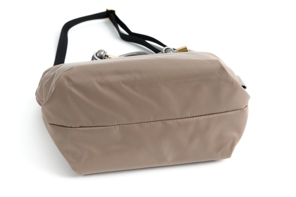 VIOLAd'ORO ヴィオラドーロ BIANCA ビアンカ ノットハンドルトートバッグS V-2224