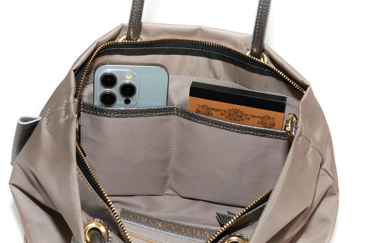 VIOLAd'ORO ヴィオラドーロ BIANCA ビアンカ ノットハンドルトートバッグS V-2224