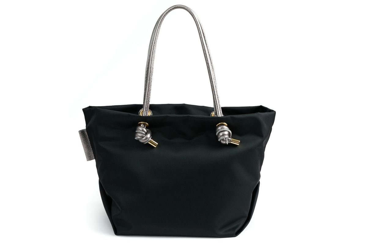 VIOLAd'ORO ヴィオラドーロ BIANCA ビアンカ ノットハンドルトートバッグM V-2225