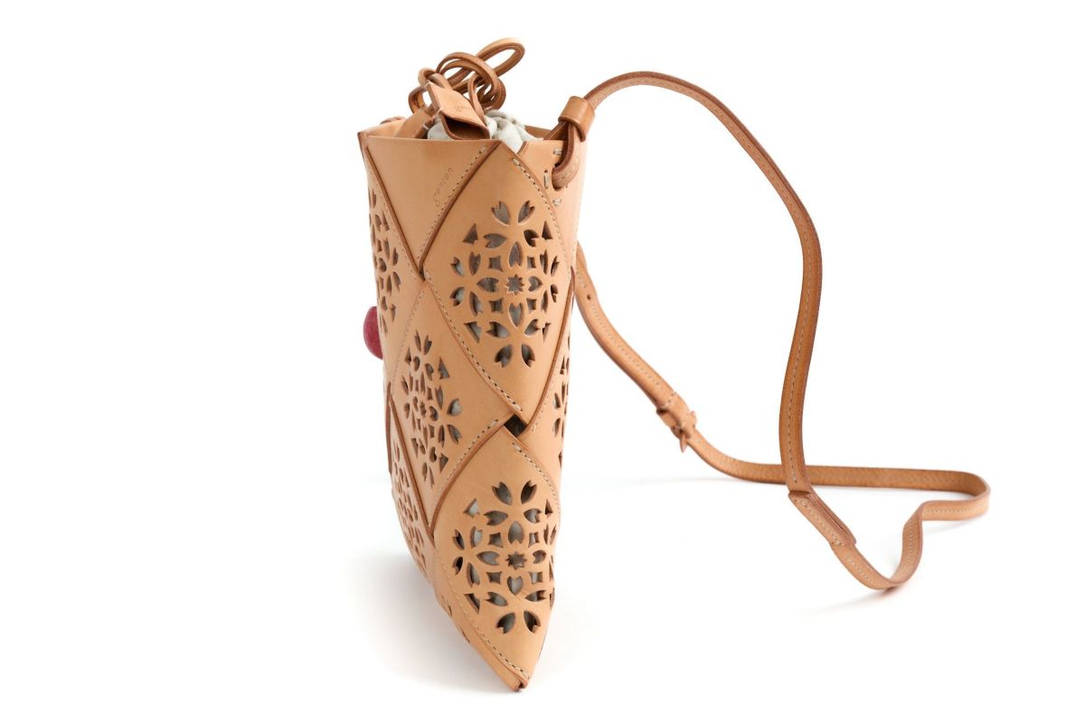 genten ゲンテン Flutter Bascket フラッターバスケット ショルダーバッグ 49576