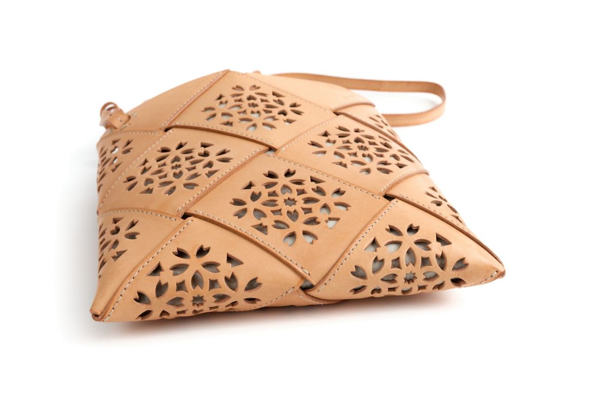 genten ゲンテン Flutter Bascket フラッターバスケット ショルダーバッグ 49576