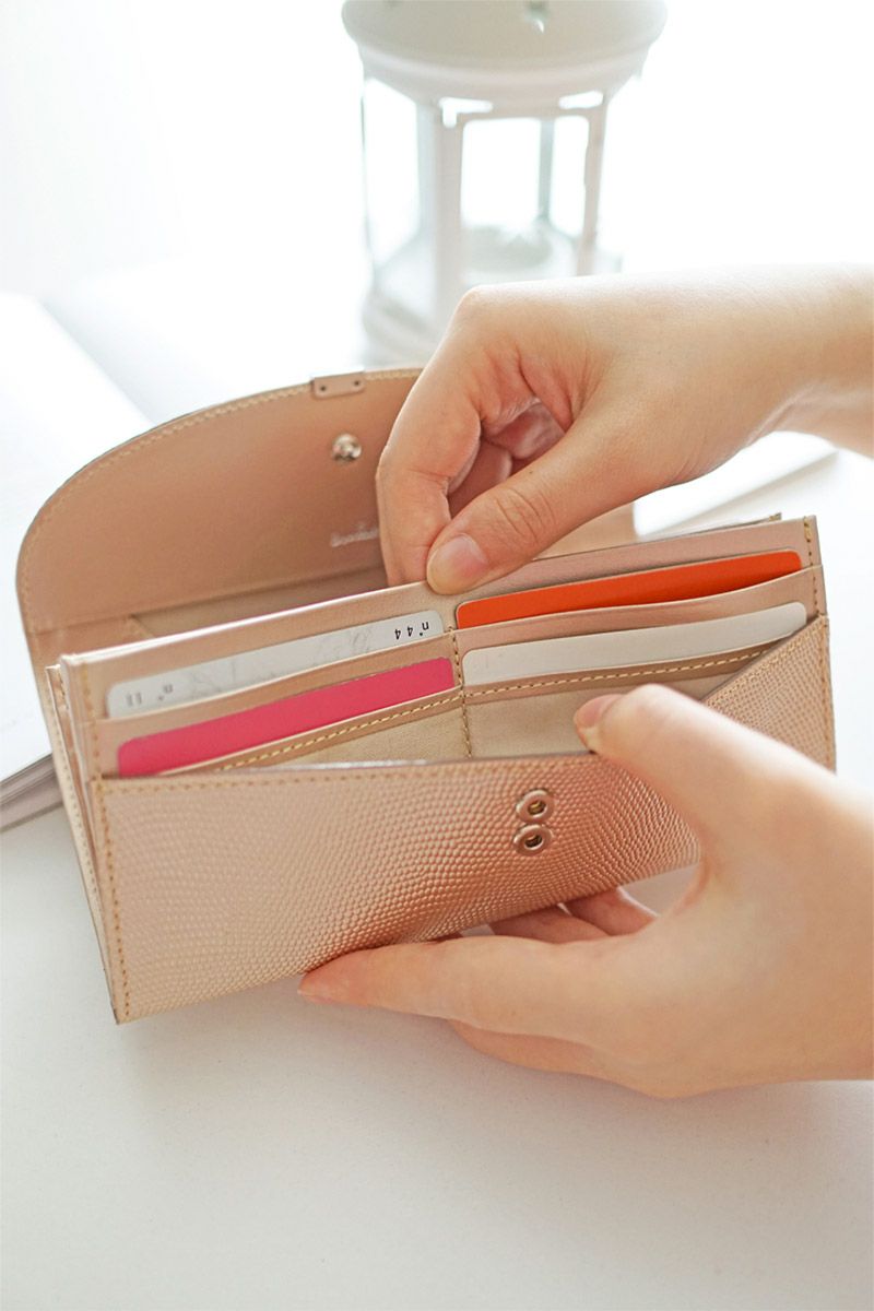 airlist エアリスト LUNA METALLIC ルナメタリック 小銭入れ付き長財布 24750