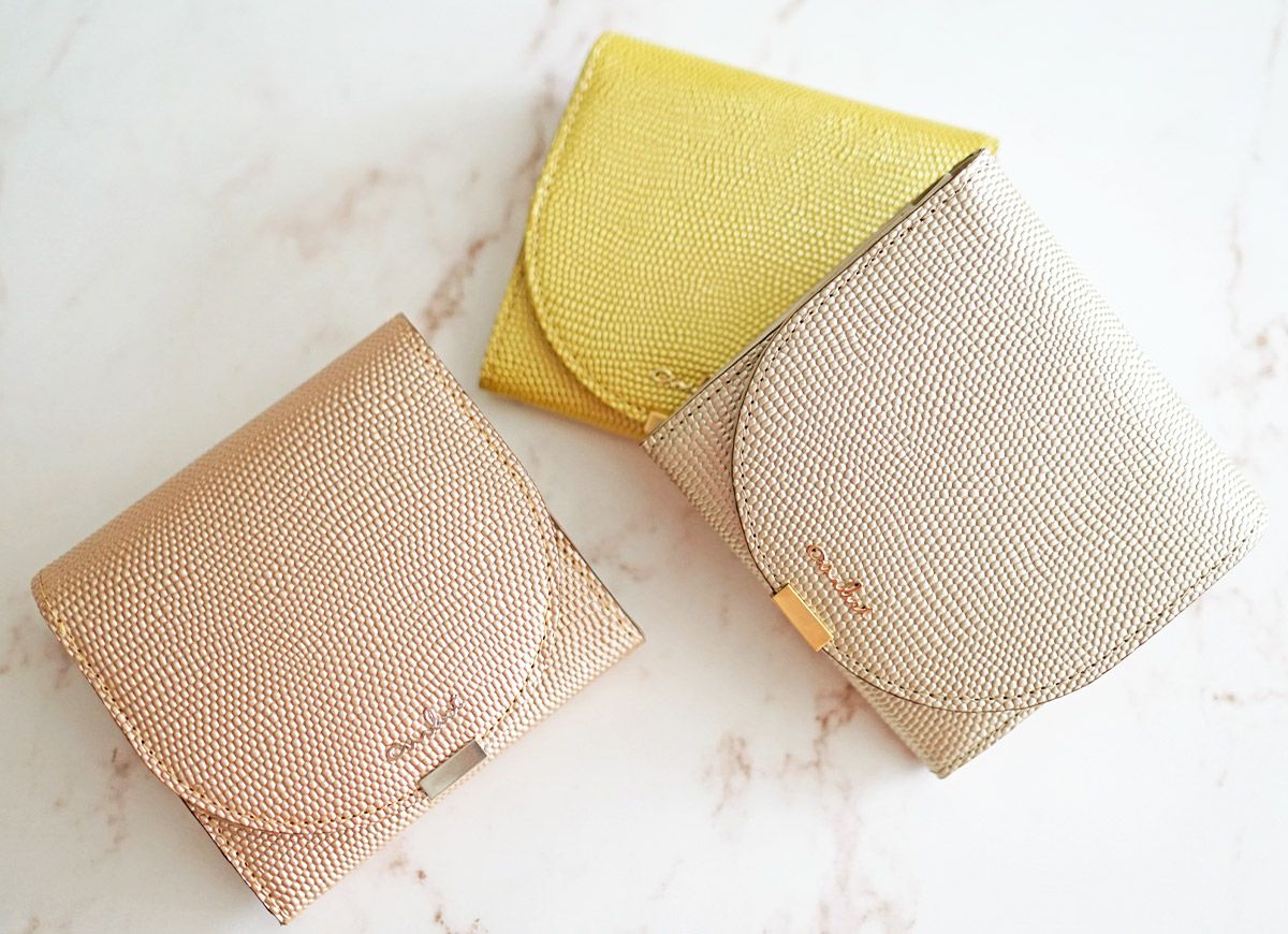 airlist エアリスト LUNA METALLIC ルナメタリック 小銭入れ付き二つ折り財布 24753