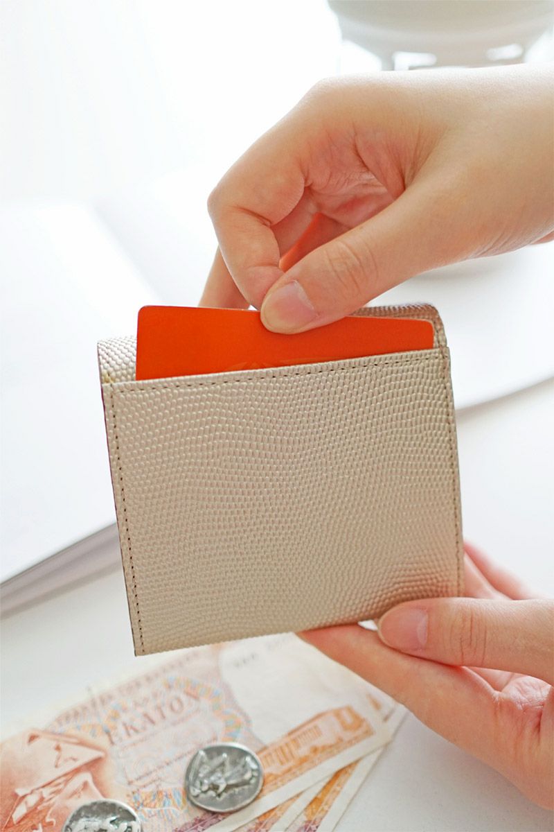 airlist エアリスト LUNA METALLIC ルナメタリック 小銭入れ付き二つ折り財布 24753