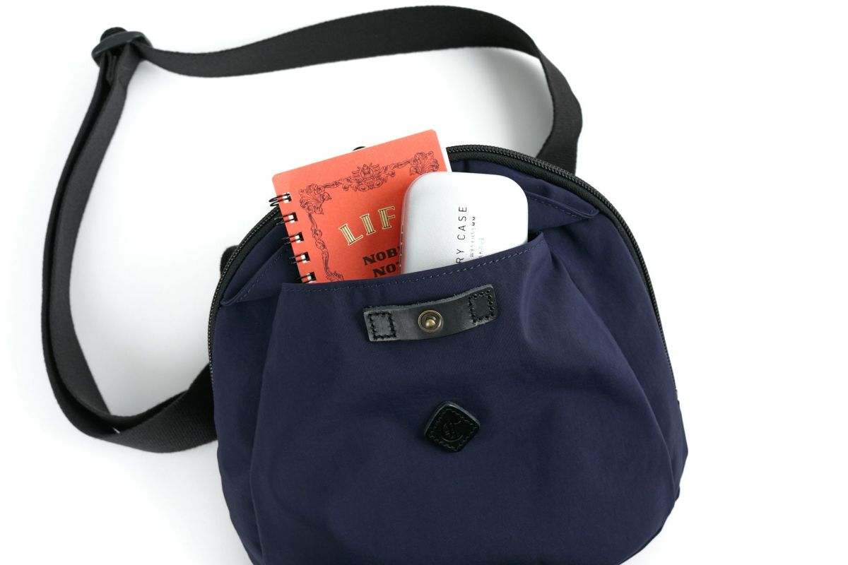 CLEDRAN クレドラン POID ポイドフラップショルダーバッグ CR-CL3809