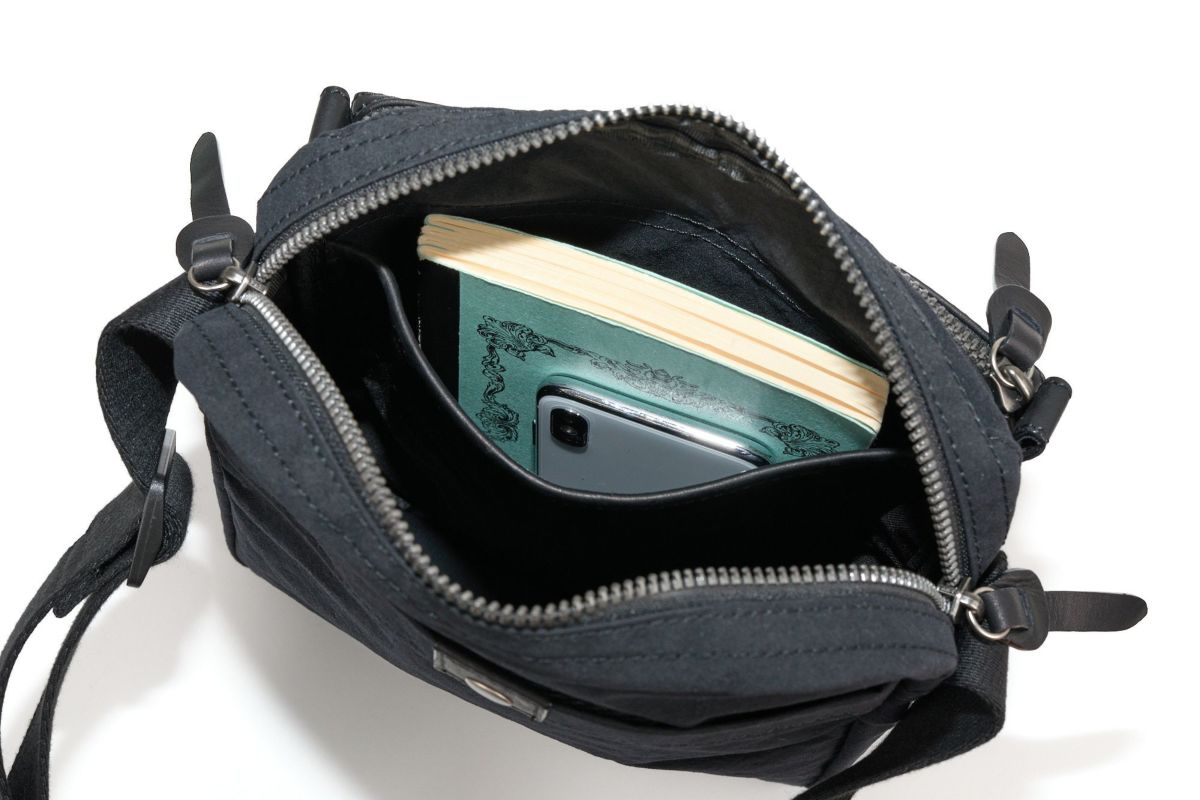 Dakota BLACK LABEL ダコタ ブラックレーベル ディグ ショルダーバッグ 1624300