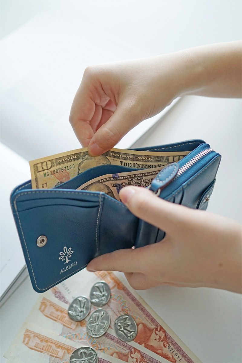 ALBERO アルベロ Stella ステッラ 小銭入れ付き二つ折り財布 7702