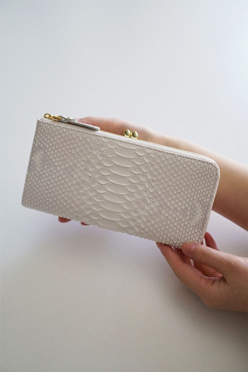 VIA DOAN ヴィア ドアン Bran python ブランパイソン 小銭入れ付き長財布 452