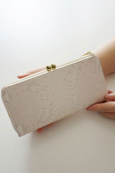 VIA DOAN ヴィア ドアン Bran python ブランパイソン 小銭入れ付き長財布 452