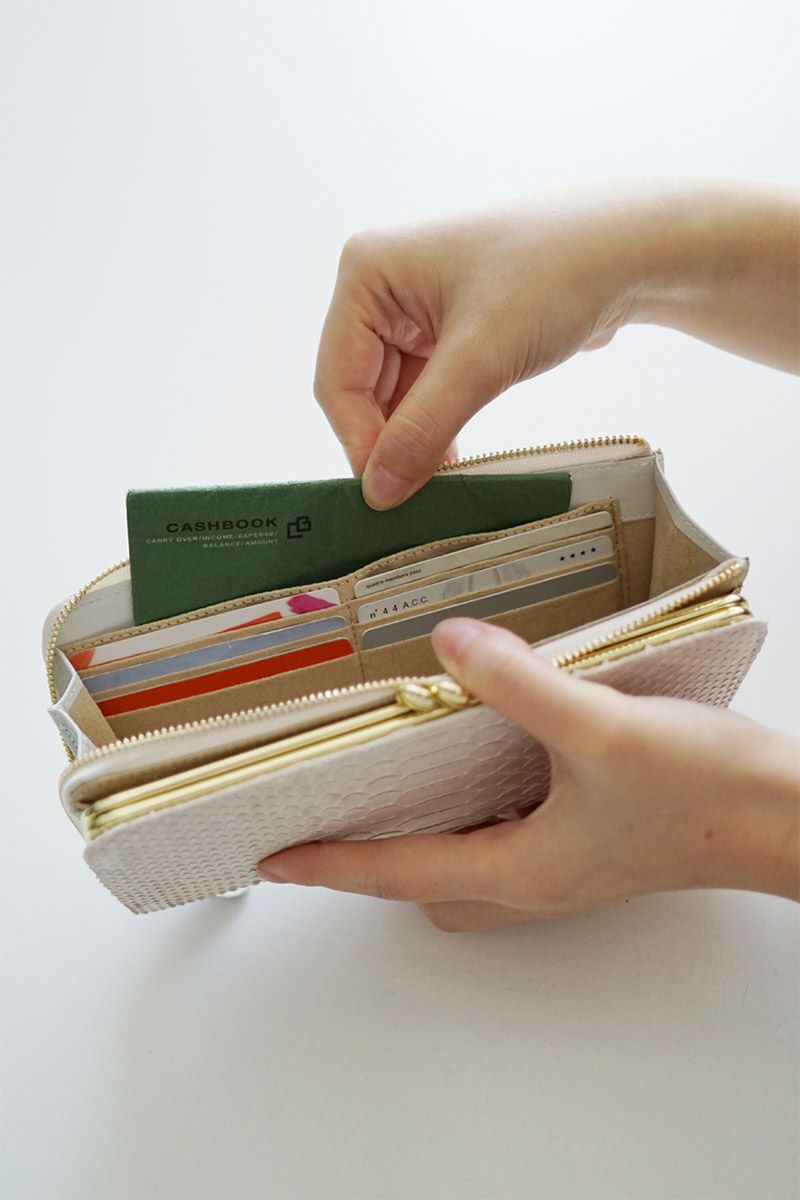 VIA DOAN ヴィア ドアン Bran python ブランパイソン 小銭入れ付き長財布 452