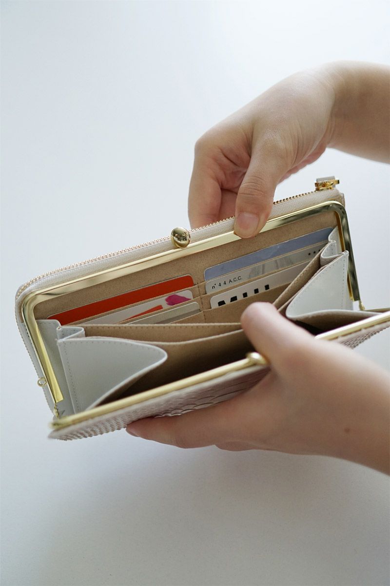 VIA DOAN ヴィア ドアン Bran python ブランパイソン 小銭入れ付き長財布 452