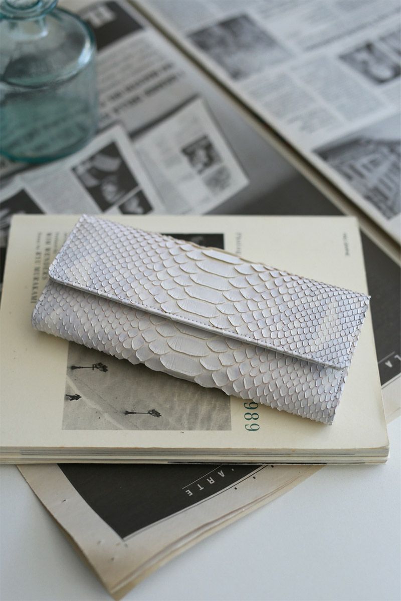 VIA DOAN ヴィア ドアン Bran python ブランパイソン 小銭入れ付き長財布 457