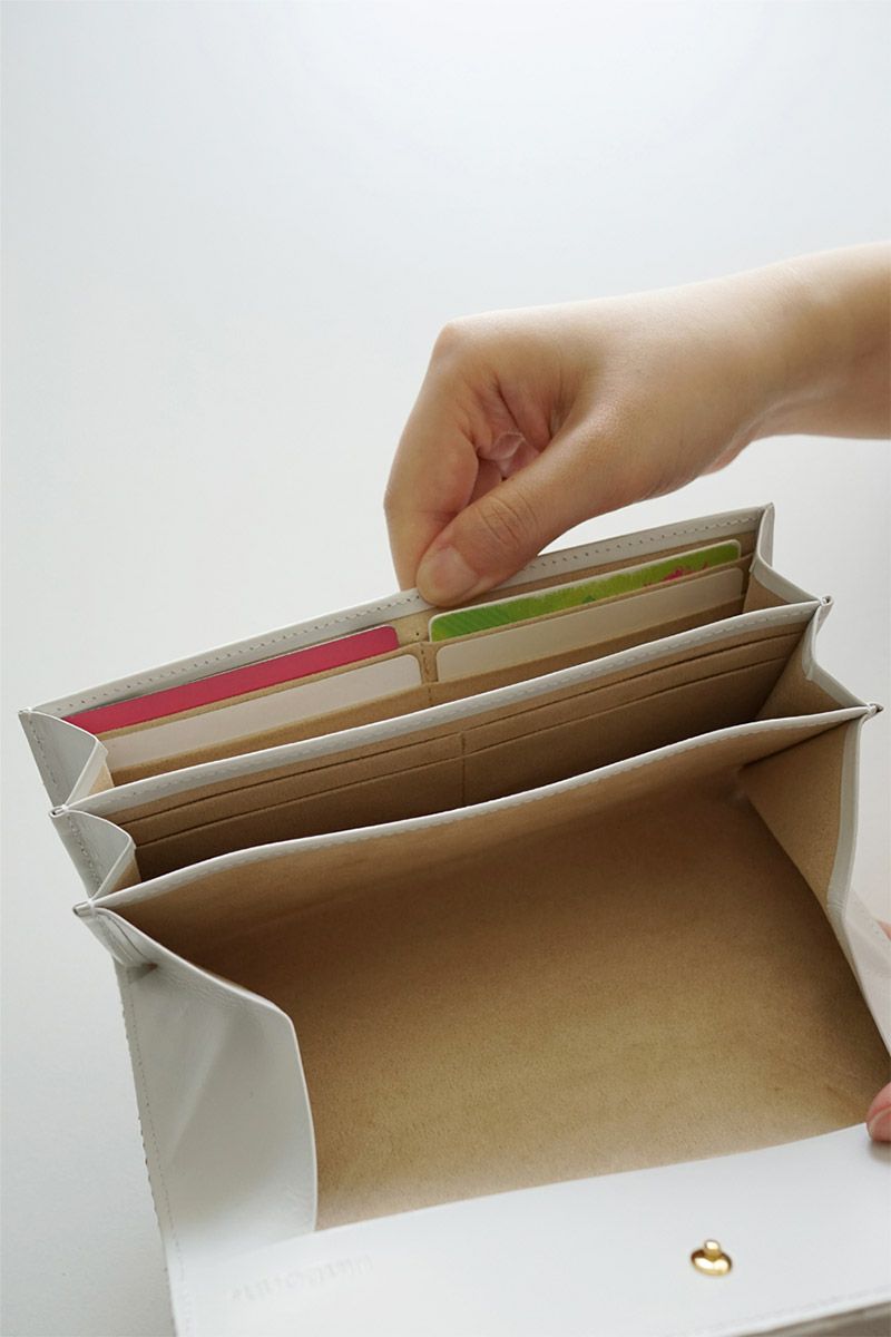 VIA DOAN ヴィア ドアン Bran python ブランパイソン 小銭入れ付き長財布 457