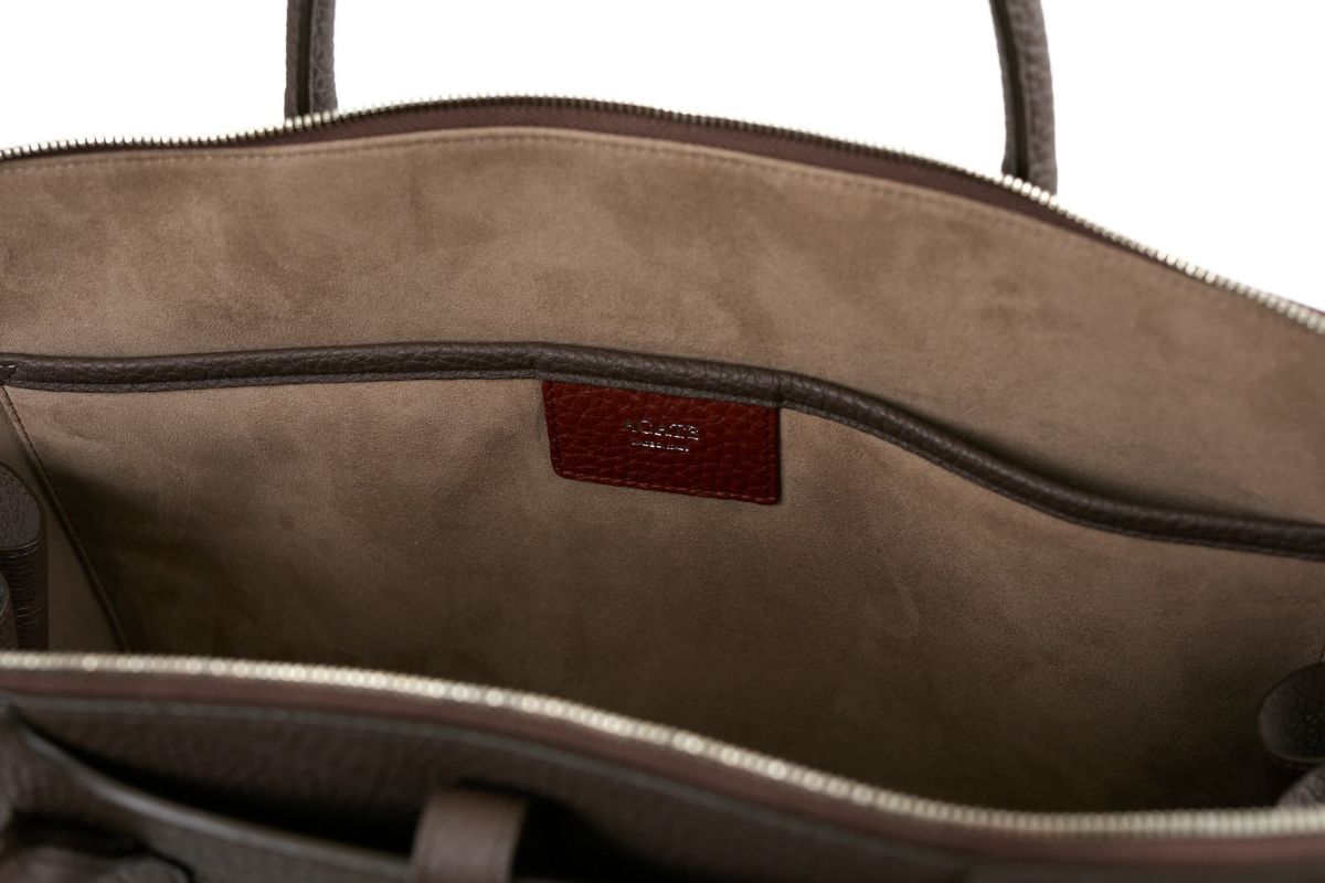 ACATE アカーテ SUPERIORE スペリオーレ ブガッティバッグ ACT-SUPERIORE