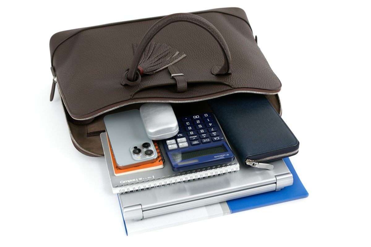 ACATE アカーテ SUPERIORE スペリオーレ ブガッティバッグ ACT-SUPERIORE