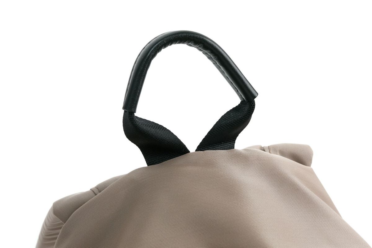 VIOLAd'ORO ヴィオラドーロ GINO ジーノ ナイロンバックパック V-2134