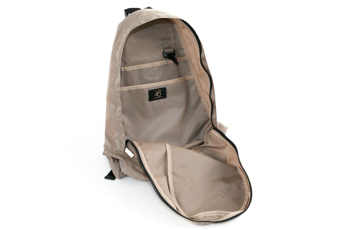 VIOLAd'ORO ヴィオラドーロ GINO ジーノ ナイロンバックパック V-2134