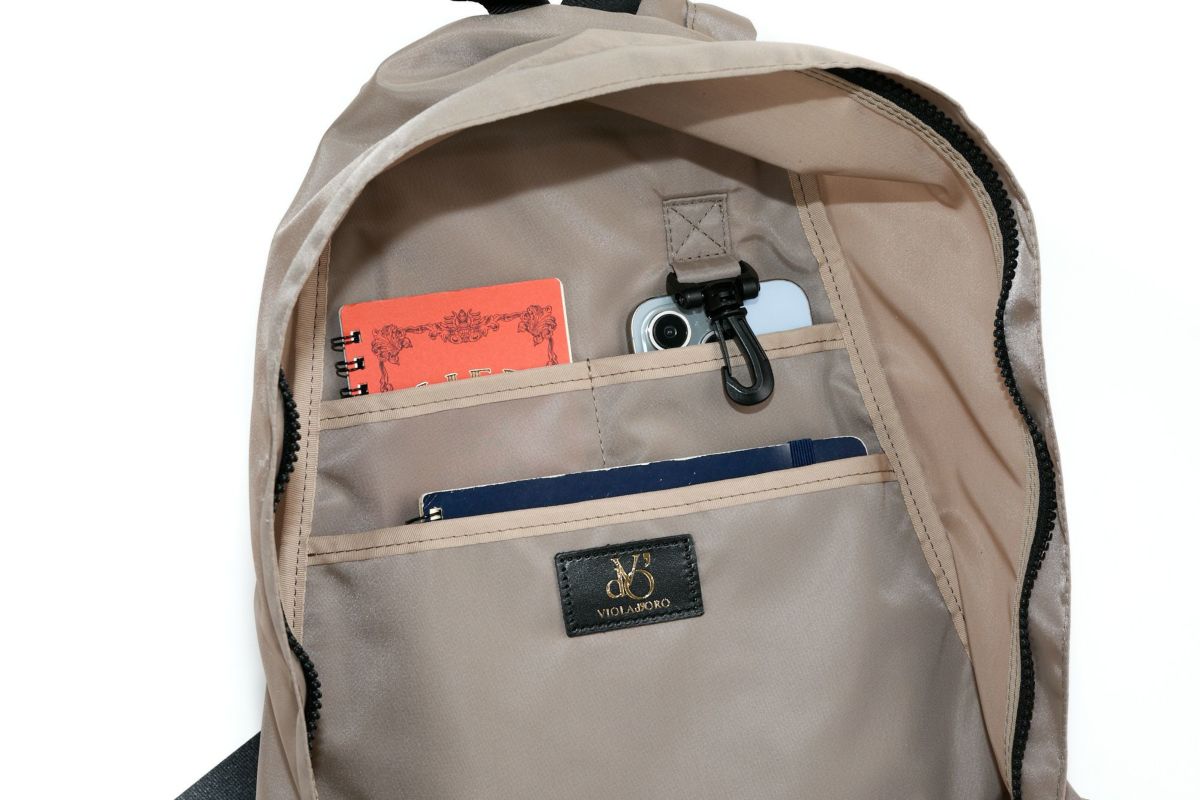 VIOLAd'ORO ヴィオラドーロ GINO ジーノ ナイロンバックパック V-2134