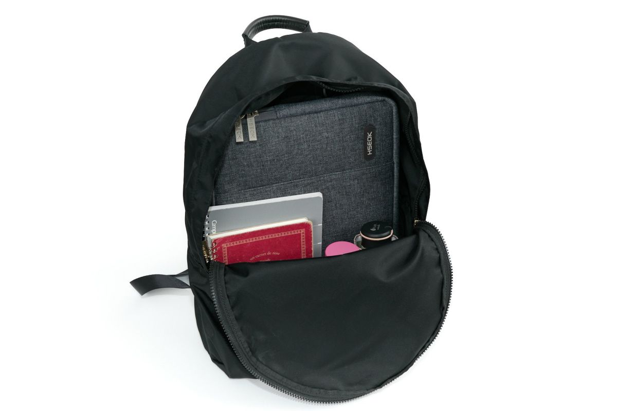 VIOLAd'ORO ヴィオラドーロ GINO ジーノ ナイロンバックパック V-2209