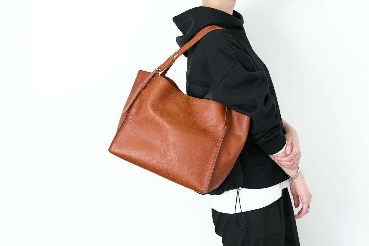 genten ゲンテン Minerva Agile ミネルヴァアジーレ トートバッグ 44730