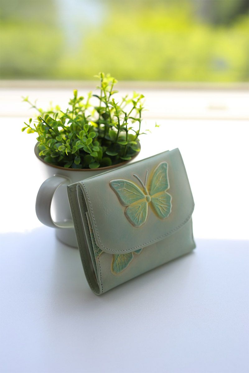 VIA DOAN ヴィア ドアン Dolce ドルチェ 小銭入れ付き二つ折り財布 249