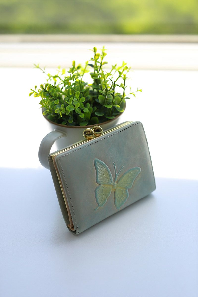 VIA DOAN ヴィア ドアン Dolce ドルチェ 小銭入れ付き二つ折り財布 252