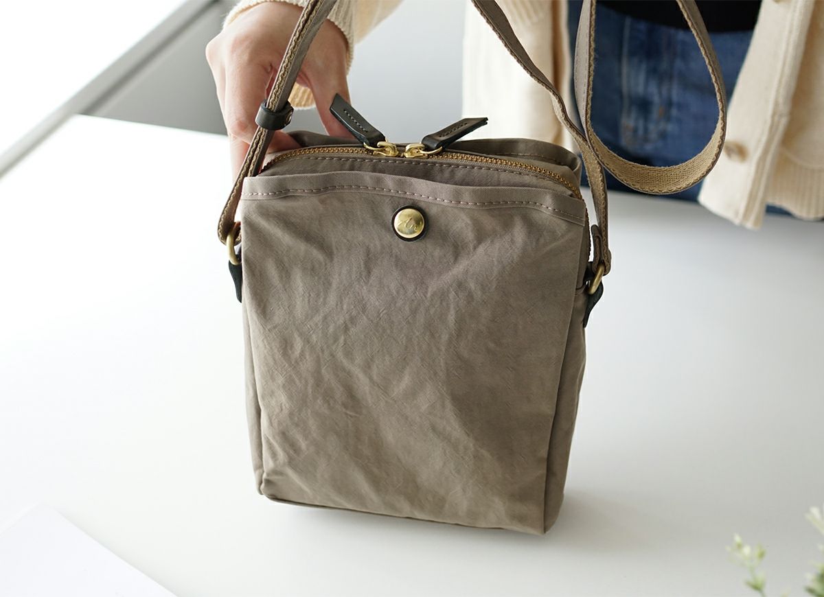 BAGGY'S ANNEX バギーズアネックス MIGAL ミガル 縦長ショルダーバッグ LGRN-2900
