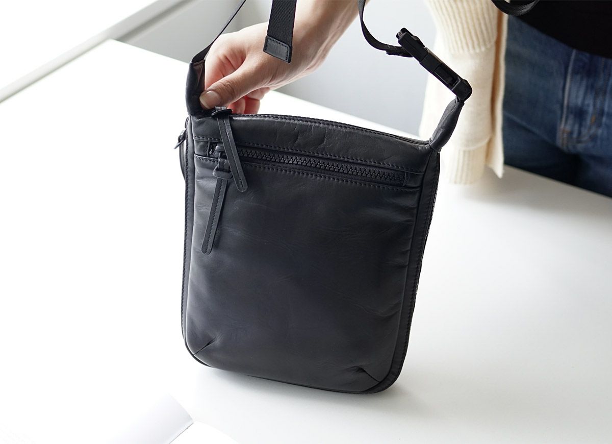 BAGGY'S ANNEX バギーズアネックス グロッシー 2WAYショルダーバッグ LZKM-1500